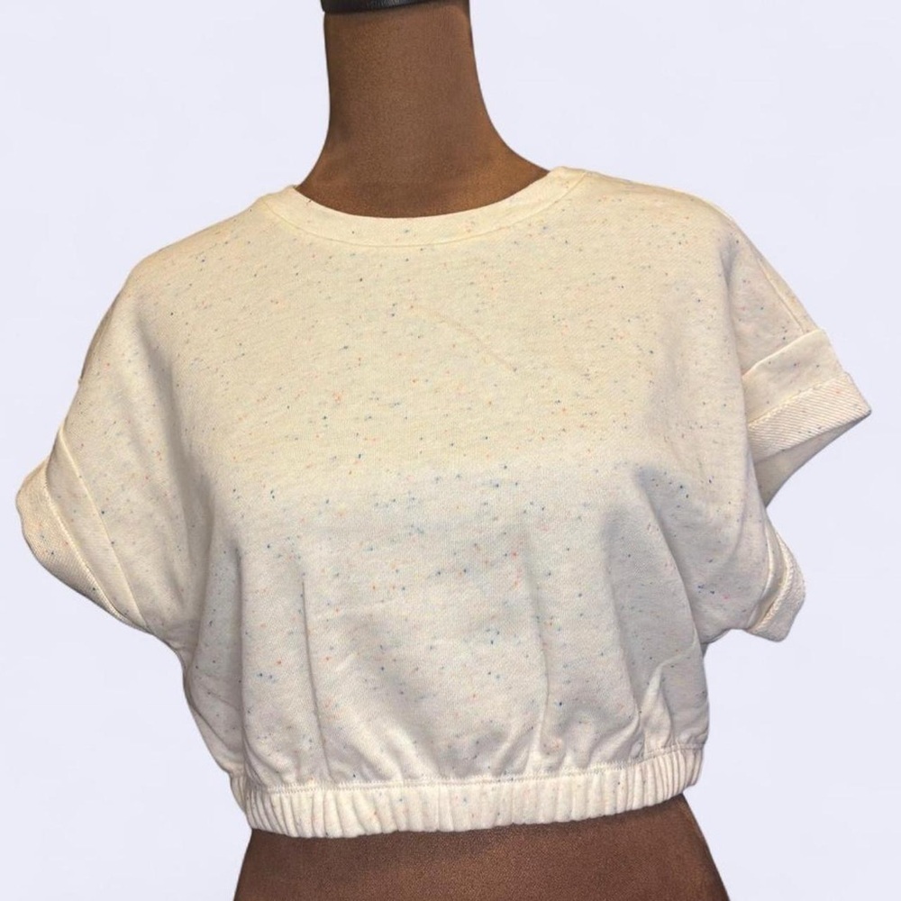 NWT Elodie Cropped Speckled Short Sleeve Sweatshirt – Size S